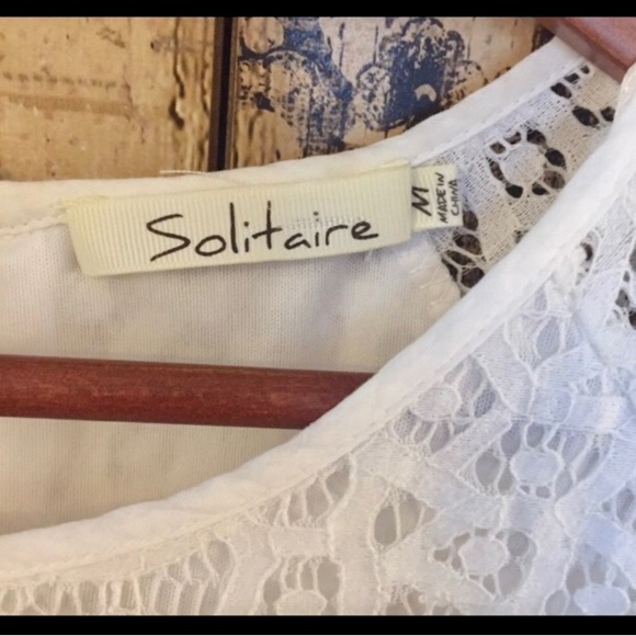 🤍SOLITAIRE Lace Overlay Top🤍 - Picture 7 of 7